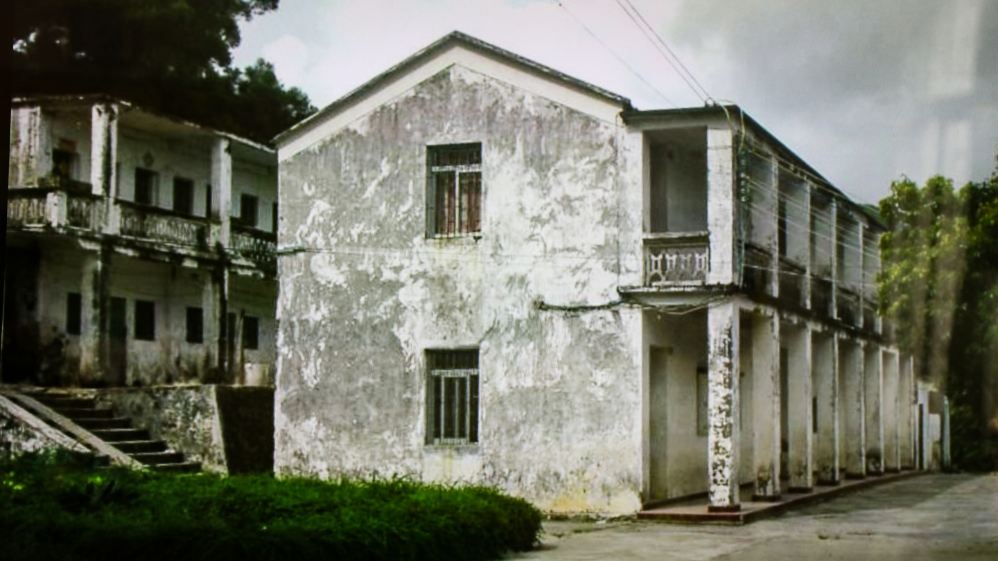 1977_GK 1005.JPG