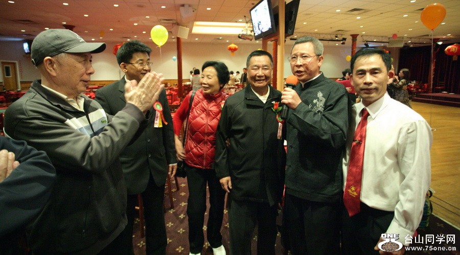���鲢ï���˾�����